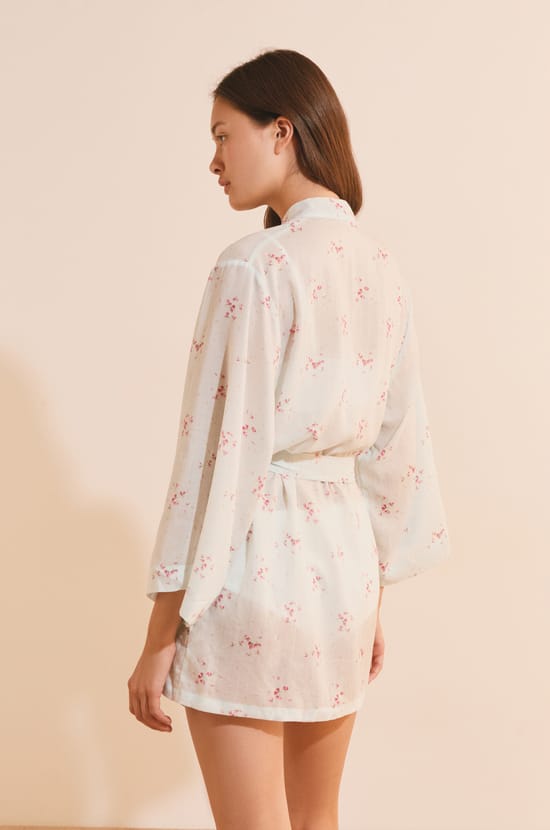 D&eacute;shabill&eacute; &agrave; motif fleuri;${refinementColor}