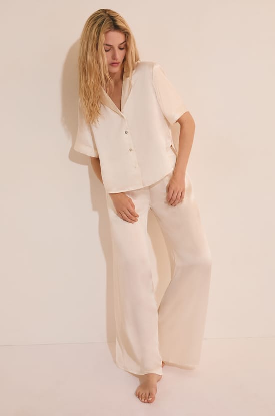 Chemise de pyjama manches courtes en soie;${refinementColor}