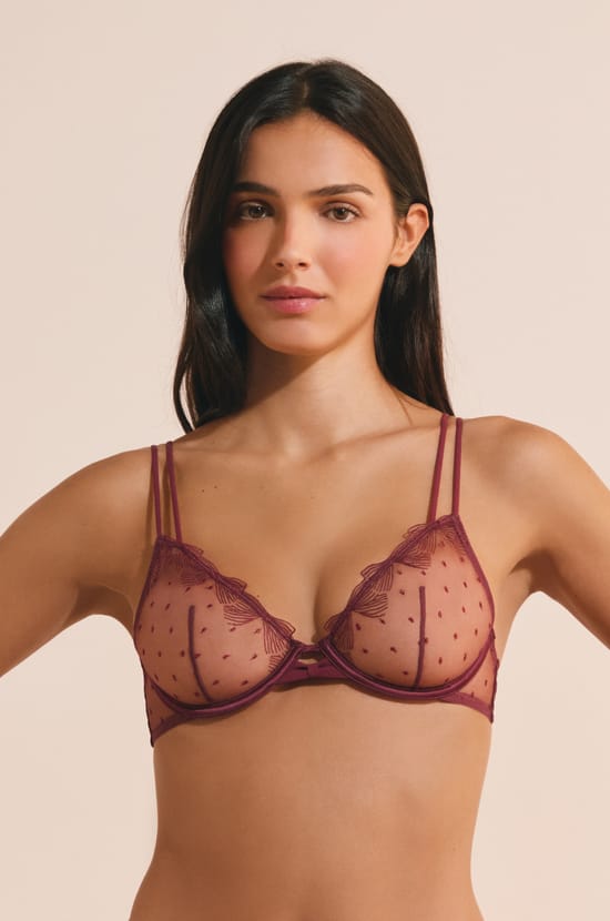 Soutien-gorge sans coques en broderie;${refinementColor}