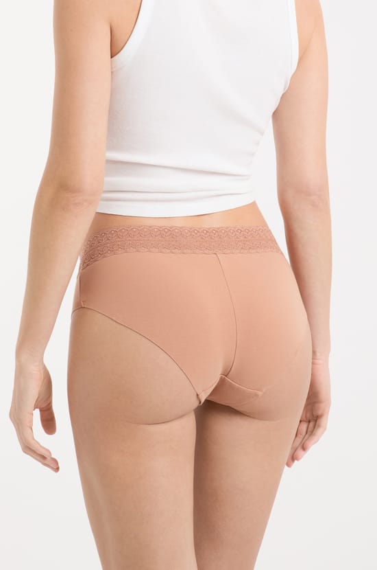 Seamless Cotton Cheeky Panty;${refinementColor}
