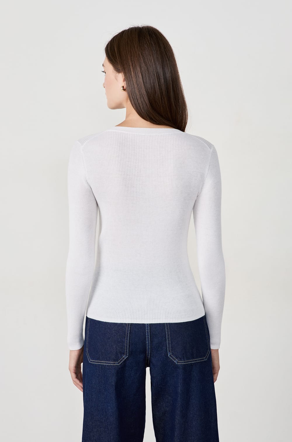 Pull col V avec laine;${refinementColor}