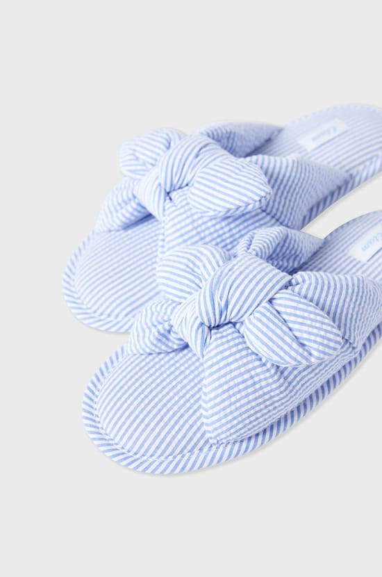 Zapatillas abiertas de rayas;${refinementColor}