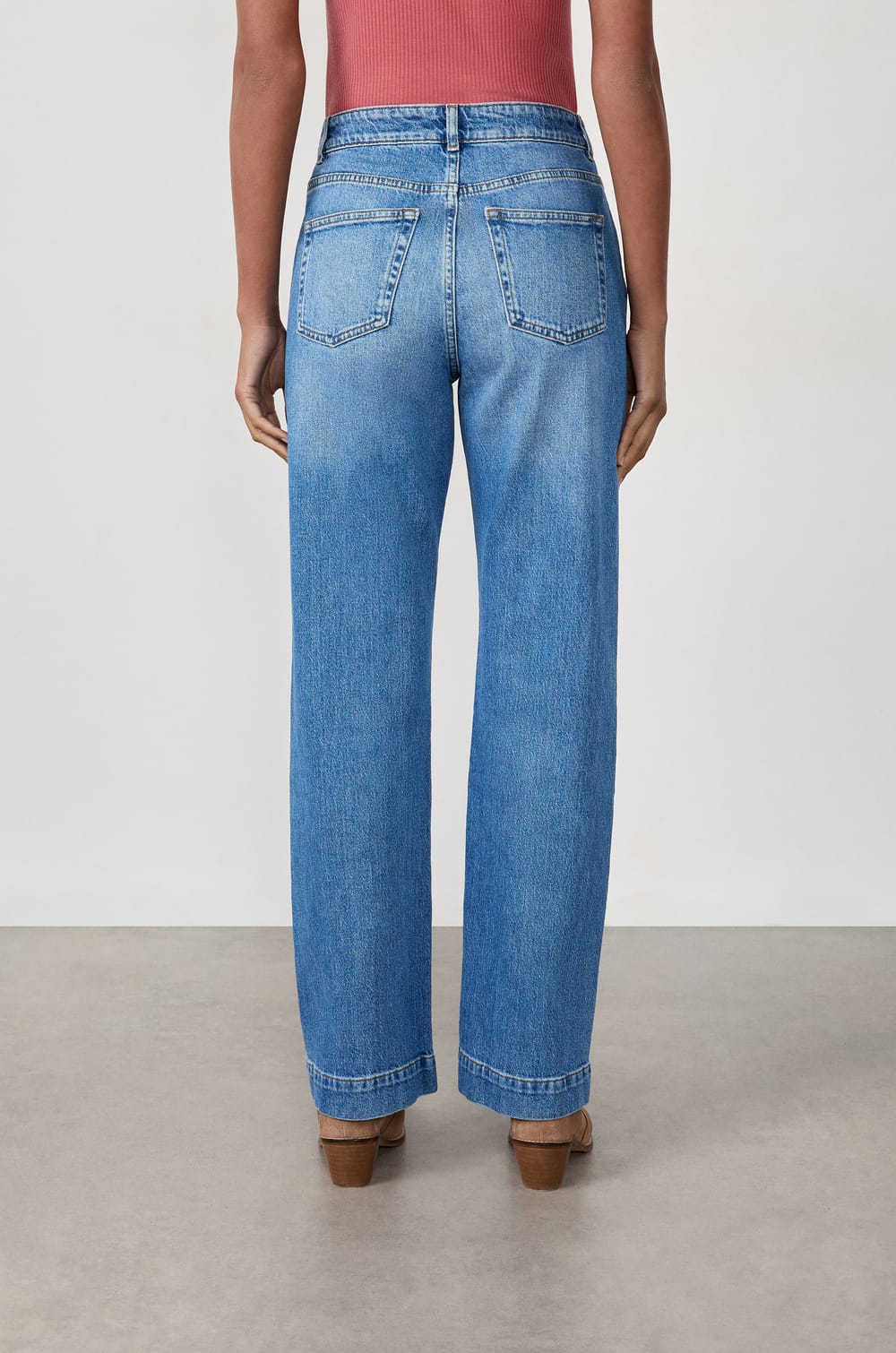 Rechte jeans van katoen;${refinementColor}