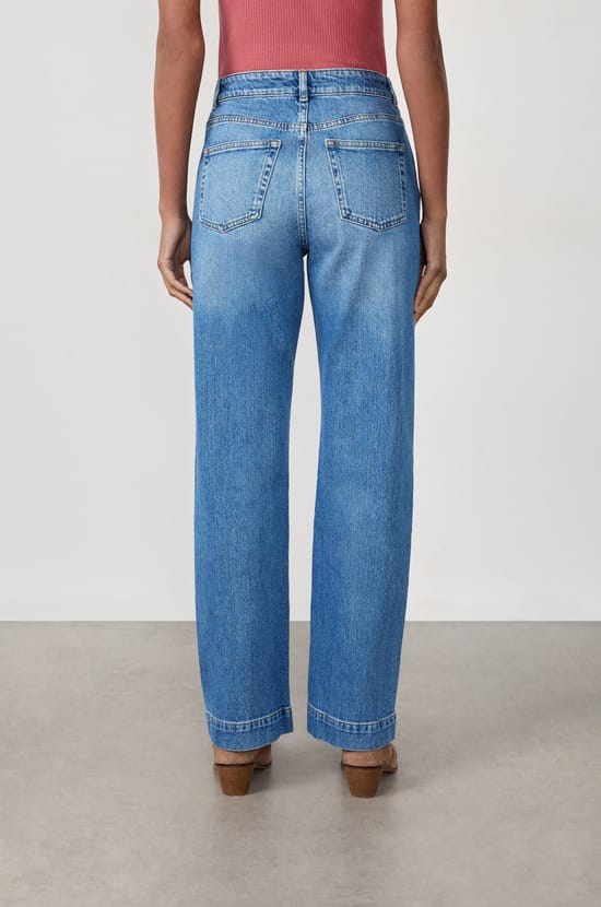 Rechte jeans van katoen;${refinementColor}