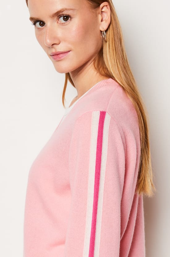 Pull col V cachemire patch;${refinementColor}