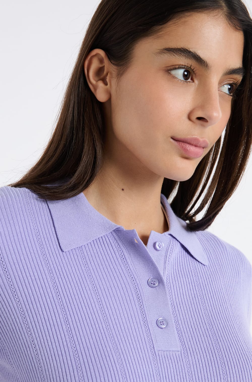 Polo manches courtes en maille fine pointelle;${refinementColor}