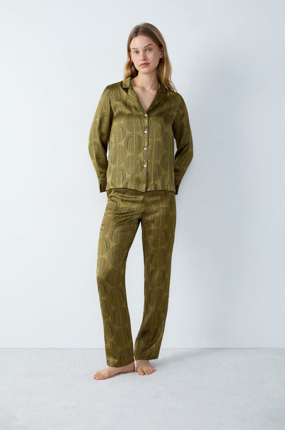 Smooth Pyjama Trousers with Patterns;${refinementColor}