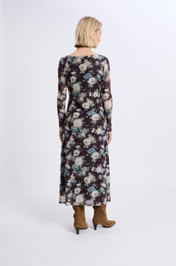 Robe longue à motifs fleuris;${refinementColor}