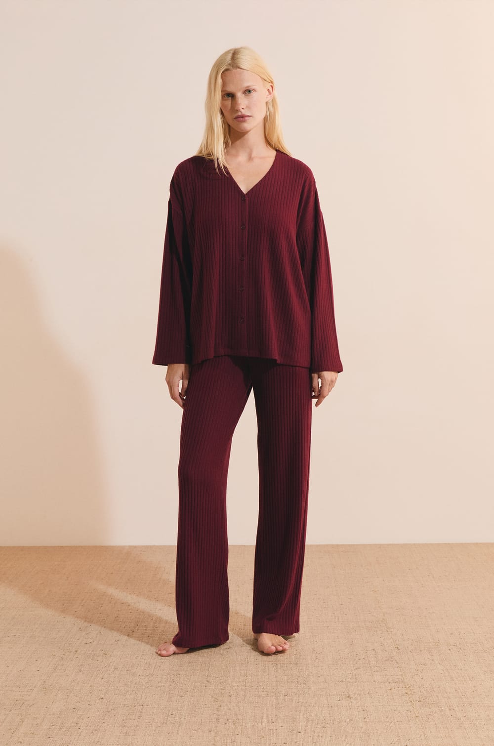Pantalon de pyjama c&ocirc;tel&eacute;;${refinementColor}