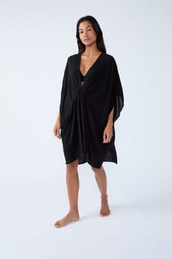 Túnica corta;${refinementColor}