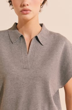 Pull manches courtes avec col polo;${refinementColor}