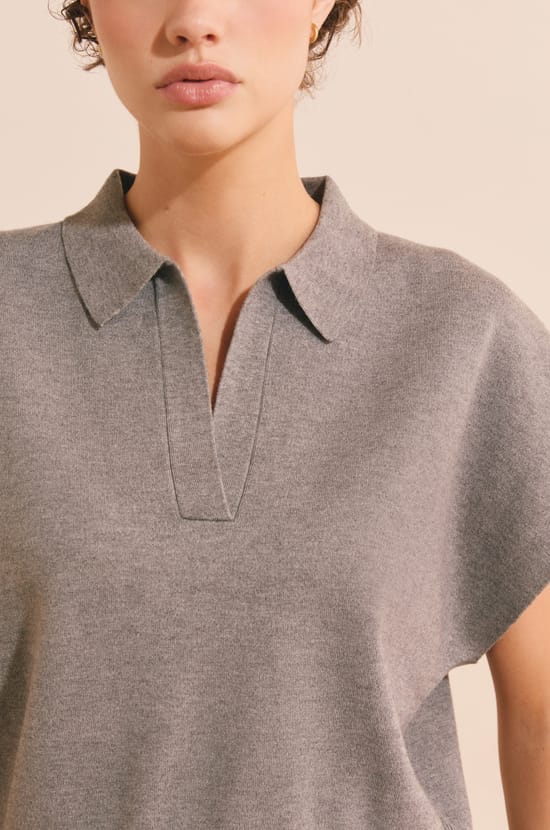 Pull manches courtes avec col polo;${refinementColor}