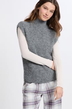 Sleeveless High-Neck Sweater;${refinementColor}