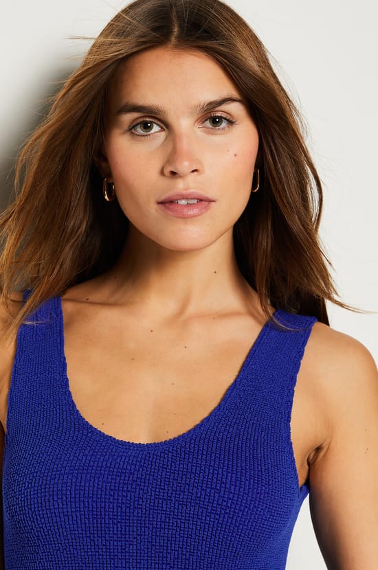 One-Piece Stretchy Swimsuit;${refinementColor}