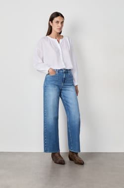 Long-sleeved cotton shirt;${refinementColor}