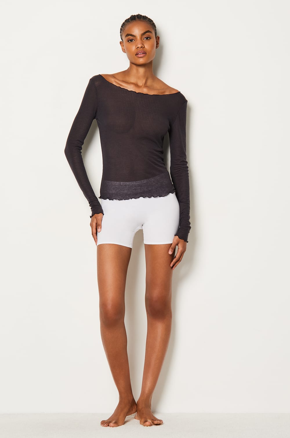 Long Sleeve Ribbed T-Shirt;${refinementColor}