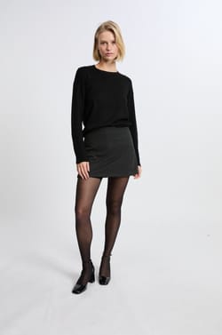 Jupe-short court droit;${refinementColor}