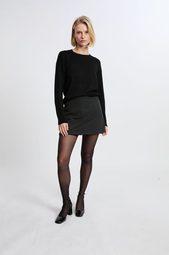 Jupe-short court droit;${refinementColor}