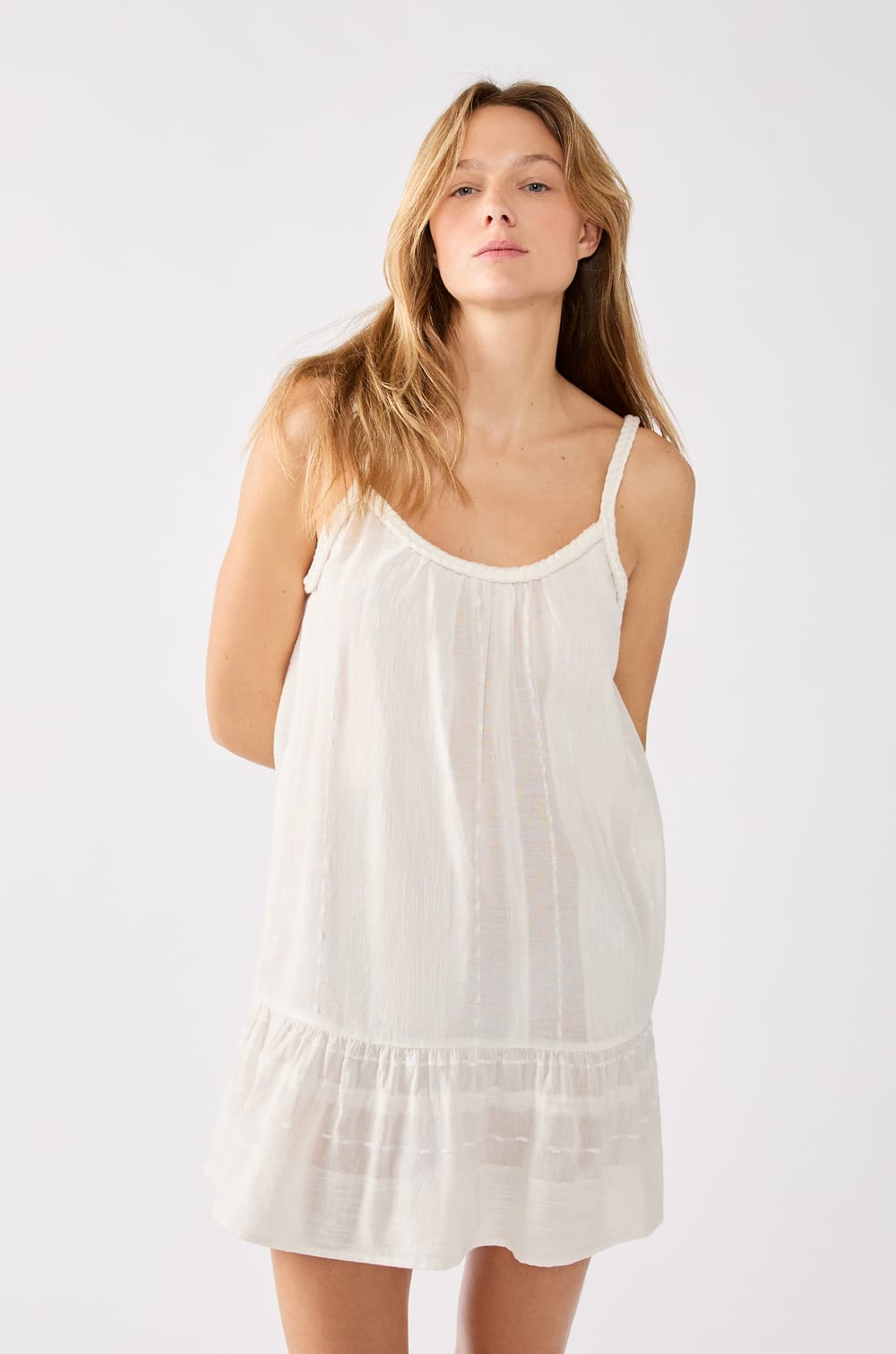 Plážové šaty;${refinementColor}