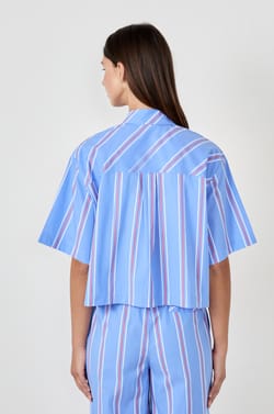 Gestreeerd pyjamashirt met korte mouwen;${refinementColor}