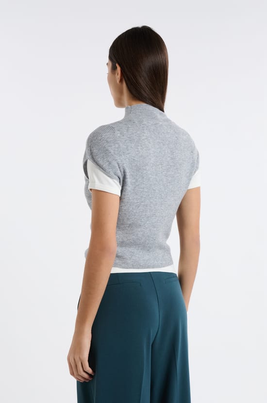 Pull sans manches col montant;${refinementColor}