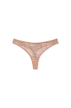 String transparent en tulle;${refinementColor}