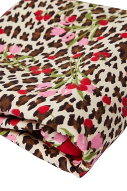 Fouta en coton &agrave; motifs l&eacute;opard & fleurs;${refinementColor}