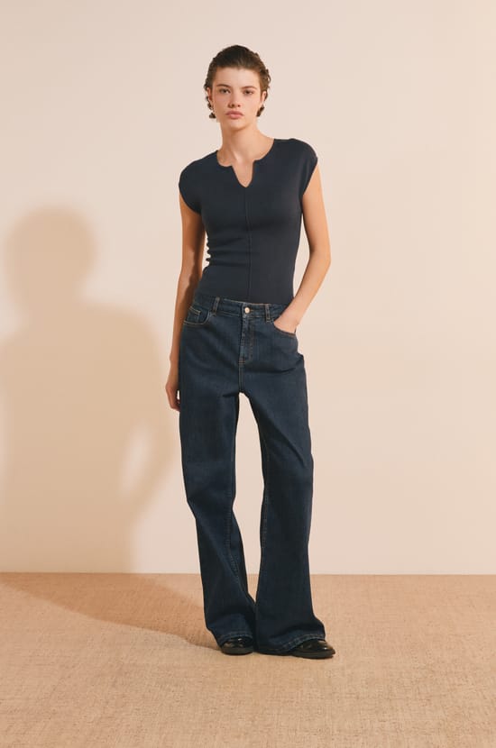 Top &agrave; col V avec coton;${refinementColor}