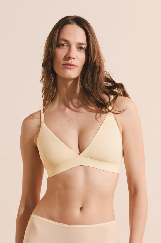 Soutien-gorge triangle en microfibre;${refinementColor}