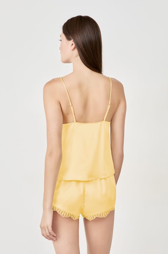 Top de seda con detalles de encaje;${refinementColor}
