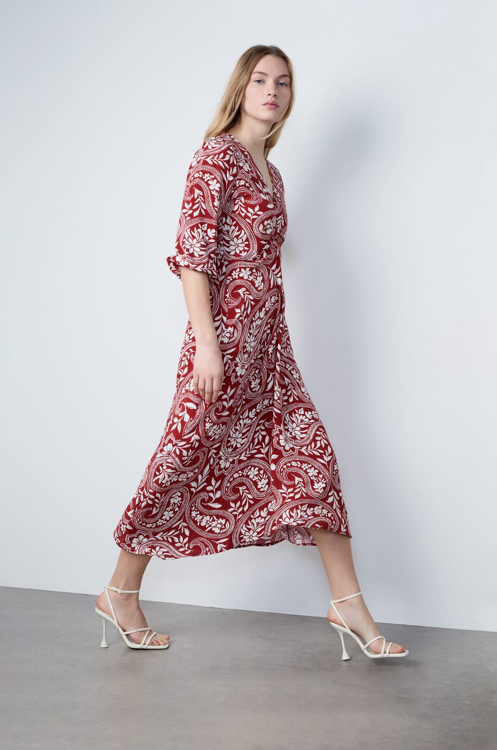 Robe longue à motifs;${refinementColor}