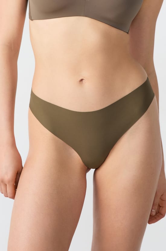 Microfibre Thong;${refinementColor}