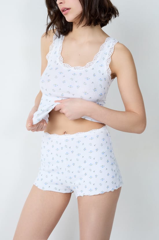 Short de pyjama en coton en pointelle imprimé détails dentelle;${refinementColor}