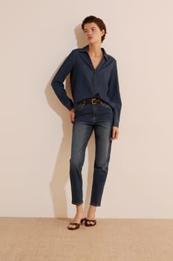 Slim Cut Jeans;${refinementColor}