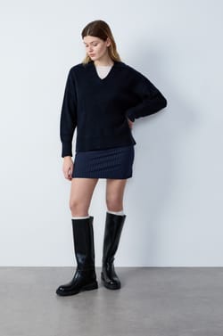 V-neck Sweater;${refinementColor}