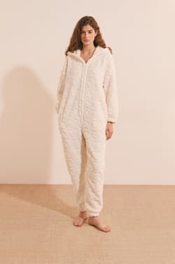 Combinaison &agrave; motifs coeurs;${refinementColor}