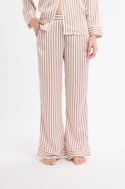 Pantalon de pyjama à rayures en satin;${refinementColor}