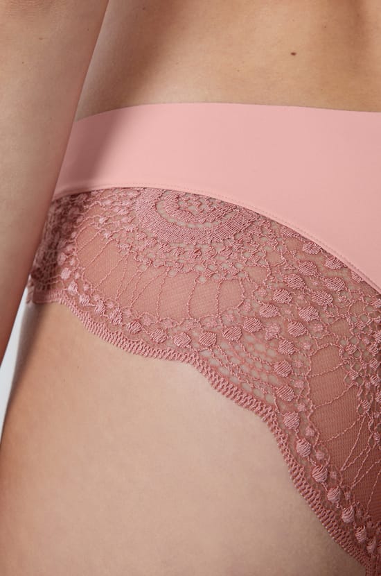 Hipster in microfibre and lace;${refinementColor}