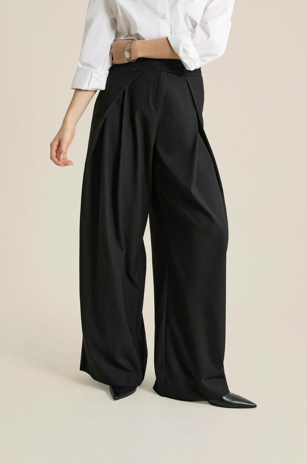 Pantalon large;${refinementColor}