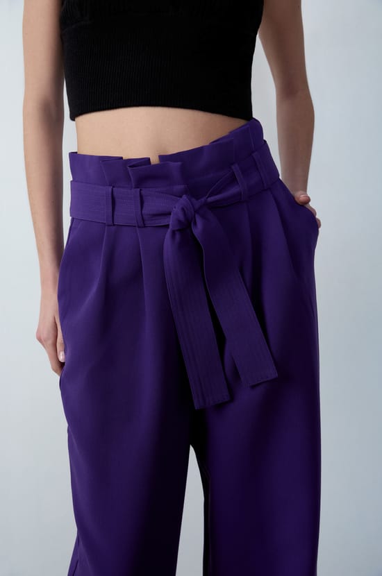 Pantalon large &agrave; nouer;${refinementColor}