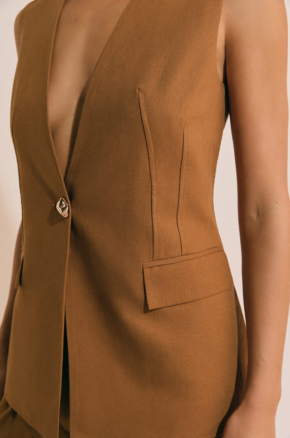 Veste de blazer sans manches avec lin;${refinementColor}