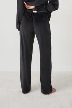Pantal&oacute;n efecto terciopelo;${refinementColor}
