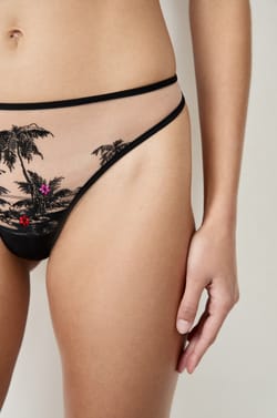 Tanga bordado;${refinementColor}