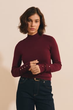 Pull en maille fine &agrave; manches mi-longues;${refinementColor}