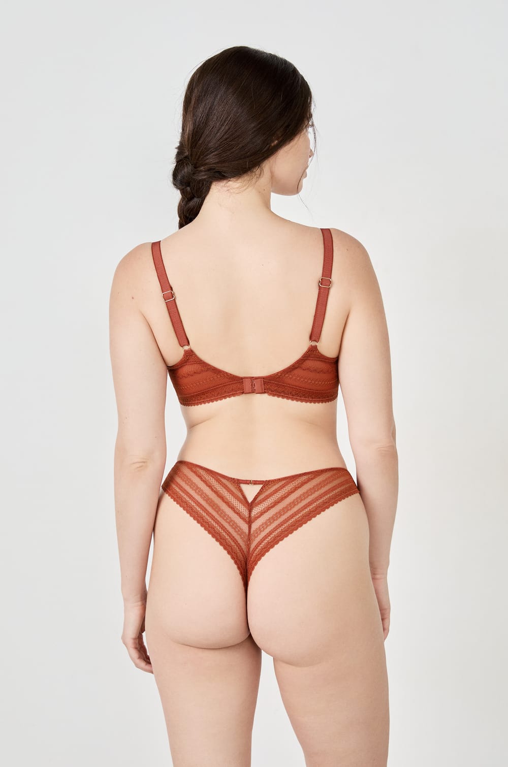 Bra N.9 - Lace Balconette;${refinementColor}