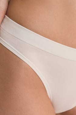 Tanga mit optimalem Komfort aus Baumwolle;${refinementColor}