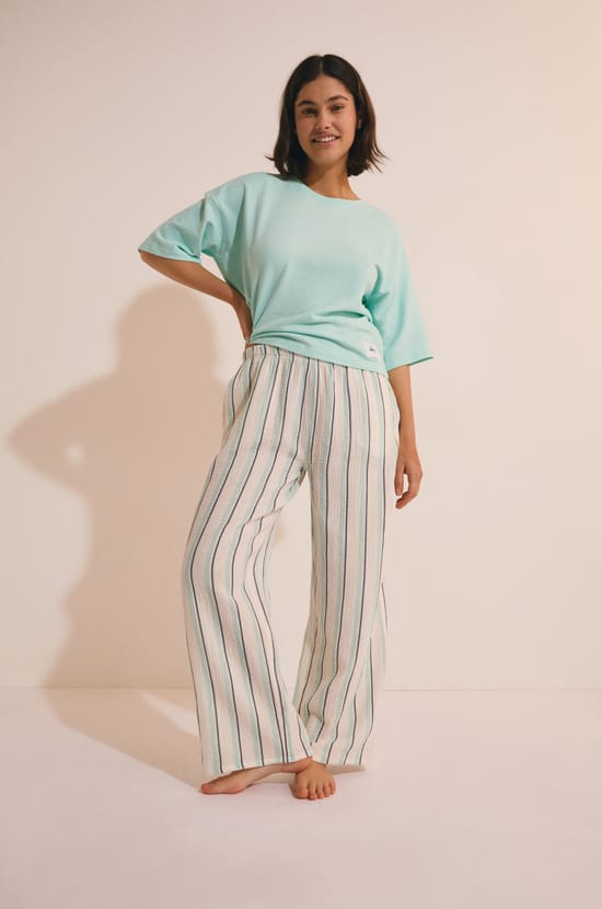 Pantal&oacute;n de pijama 7/8 a rayas de algod&oacute;n;${refinementColor}