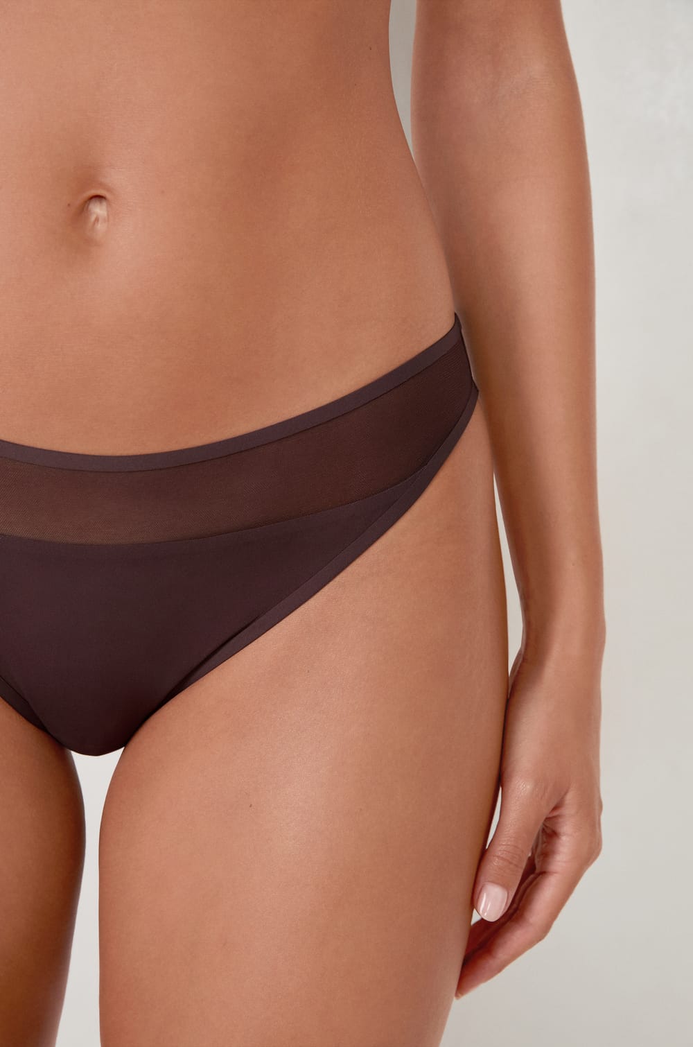 Culotte en mesh;${refinementColor}