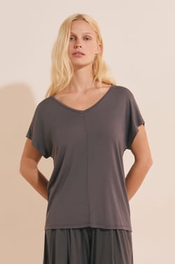 Top de manga corta liso de modal;${refinementColor}