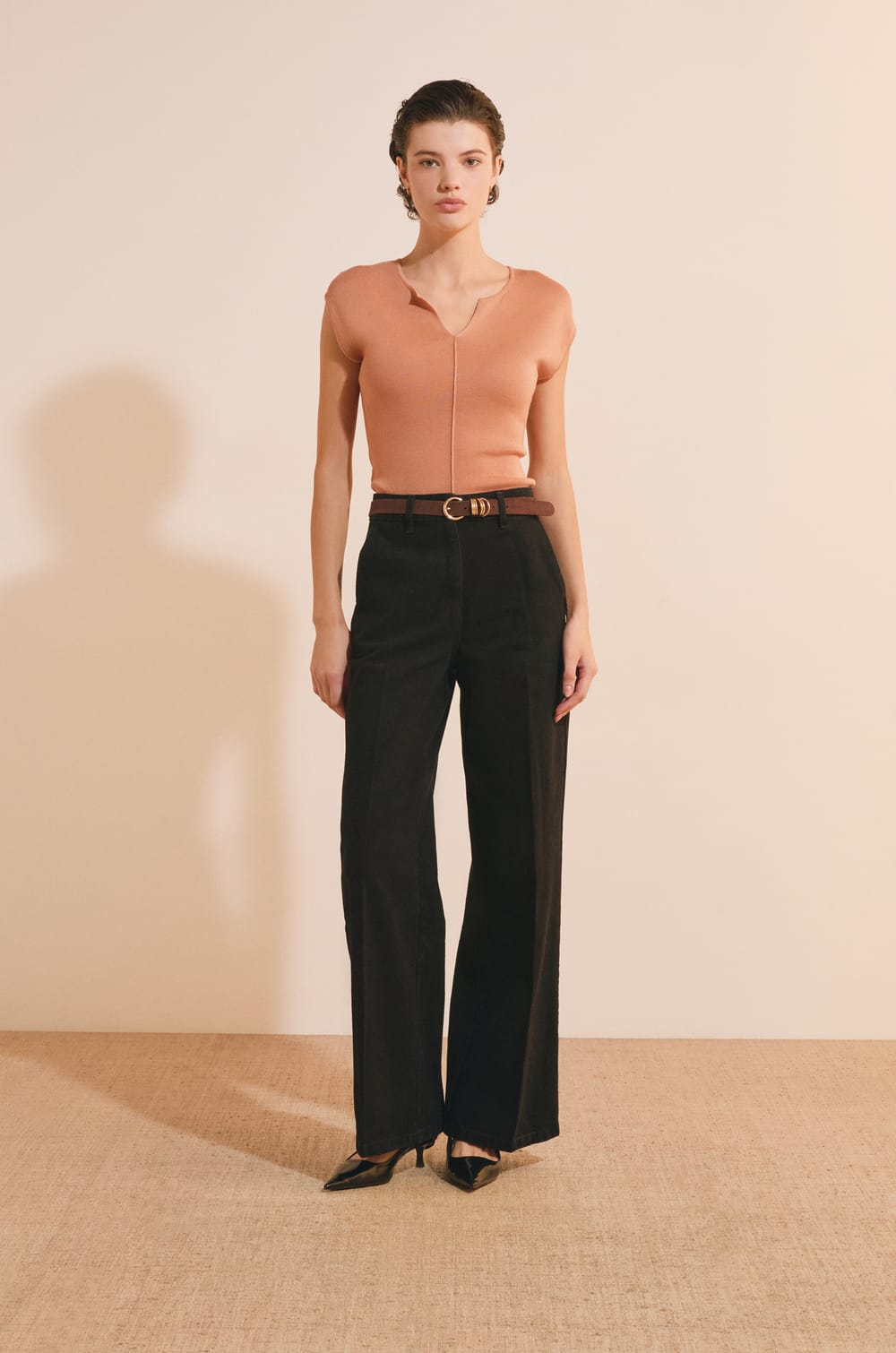 Top &agrave; col V avec coton;${refinementColor}